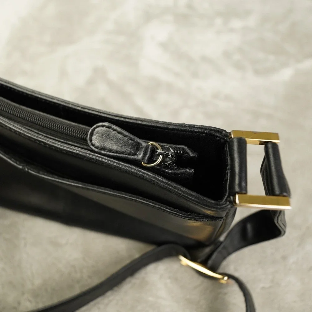 Vintage‎ Entienne Aigner Black Leather Shoulder Bag Double Compartment